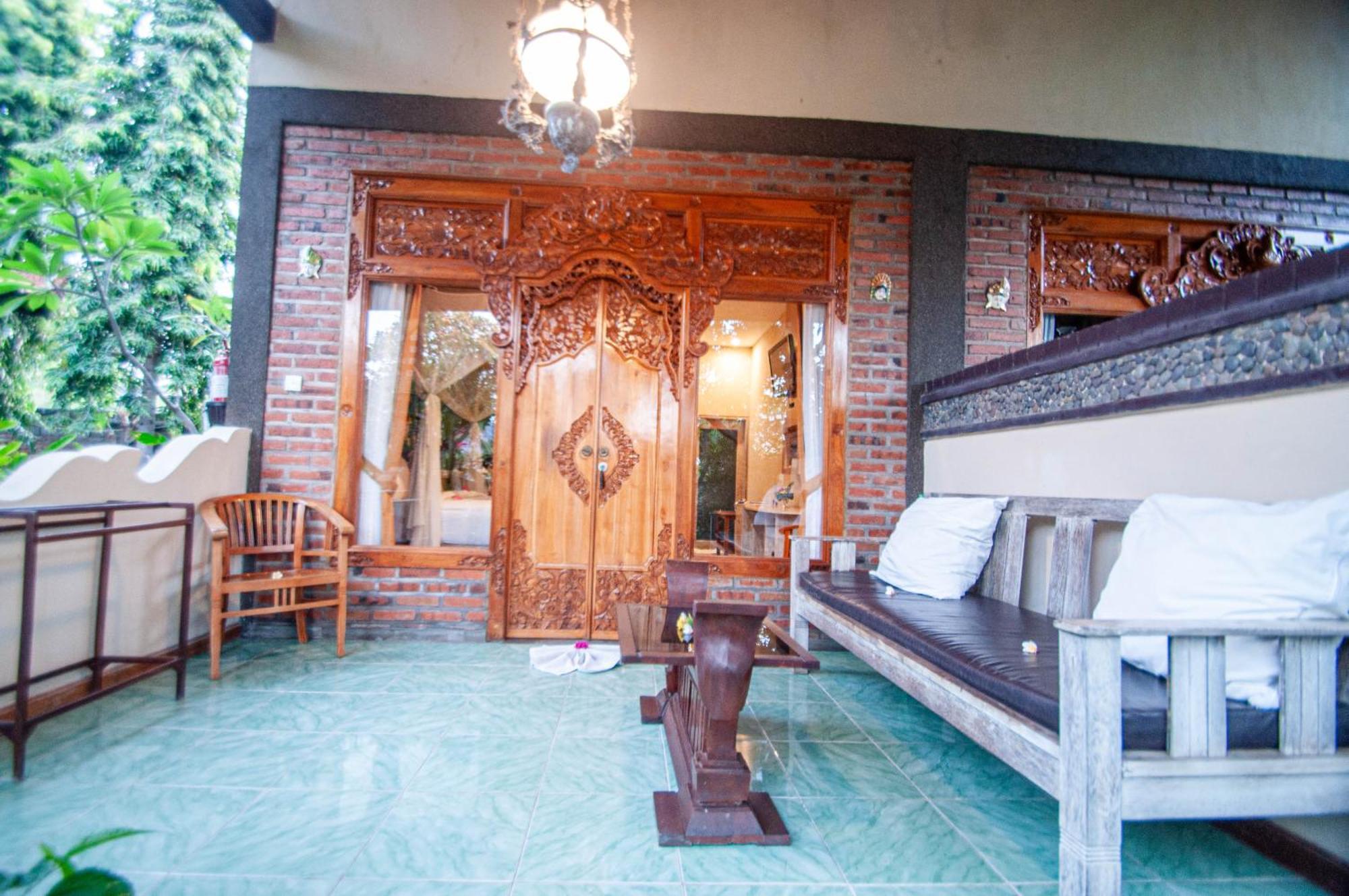 Kubuku Eco Dive Lodge And Yoga Pemuteran  Exterior photo