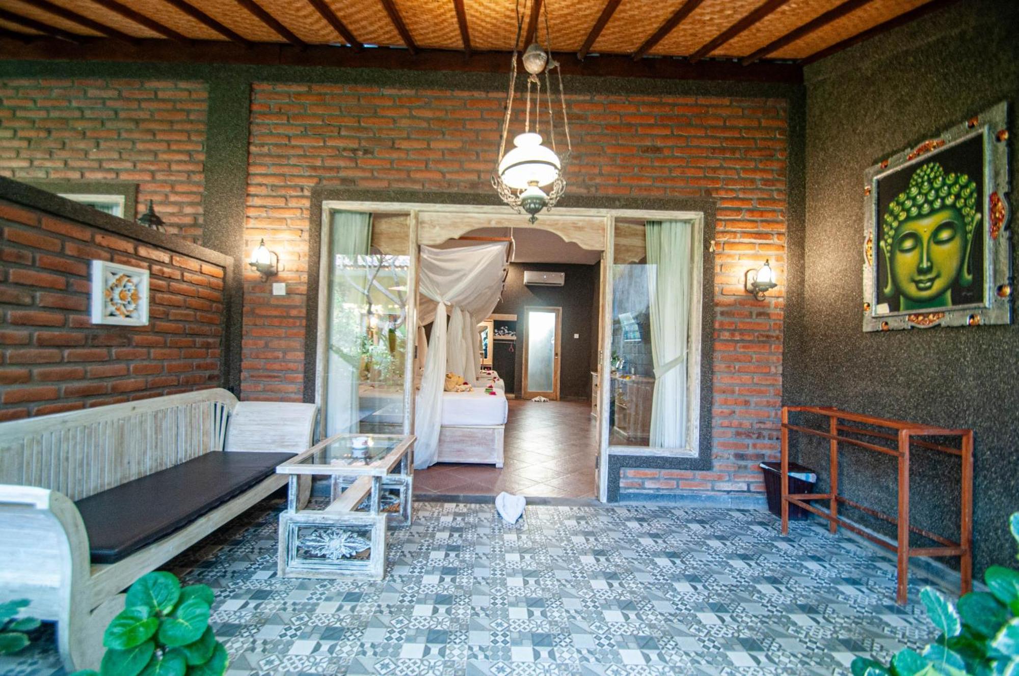 Kubuku Eco Dive Lodge And Yoga Pemuteran  Exterior photo